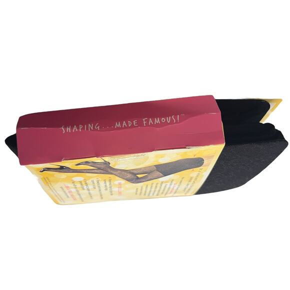 Star Power by Spanx Center-Stage Pattern Shaping Tights Medallion Black B - Picture 6 of 7